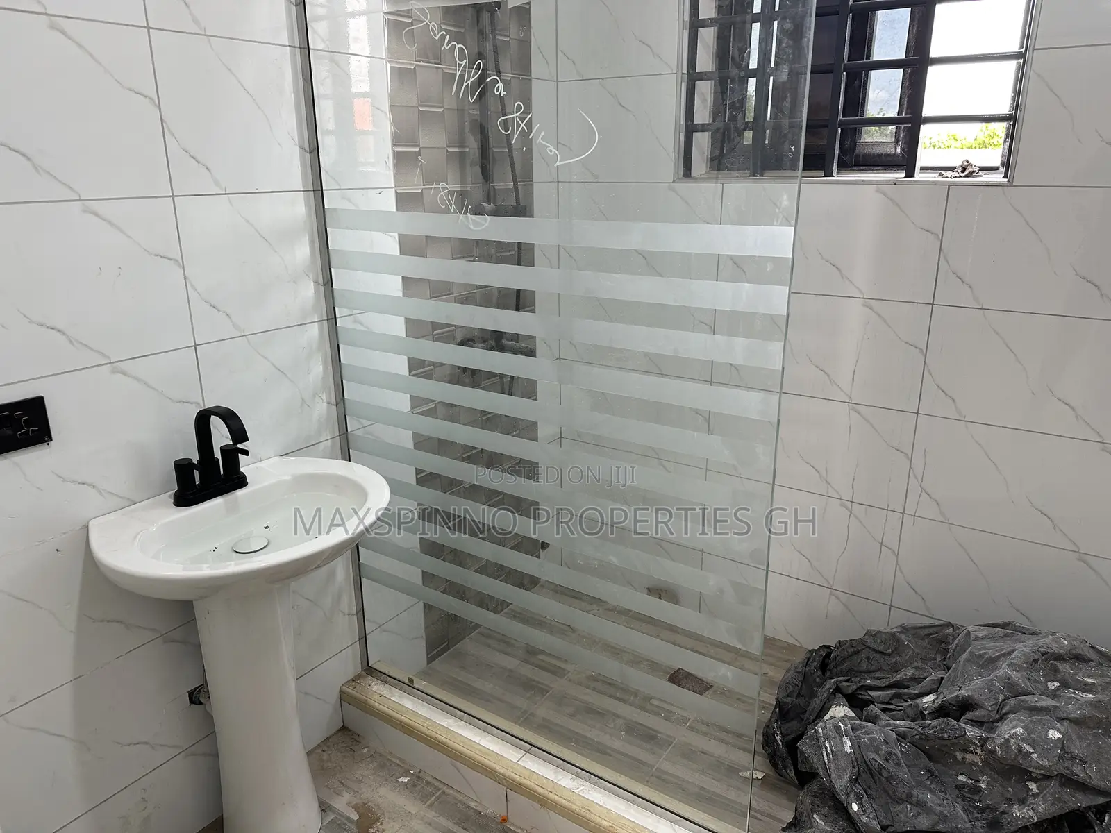 1bdrm Apartment in Maxspinno Properties, American House for rent