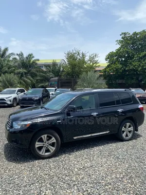 Toyota Highlander SE 2012 Black