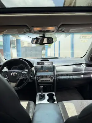Toyota Camry SE 4dr Sedan (2.5L 4cyl 6A) 2014 Black