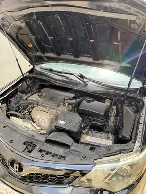 Toyota Camry SE 4dr Sedan (2.5L 4cyl 6A) 2014 Black
