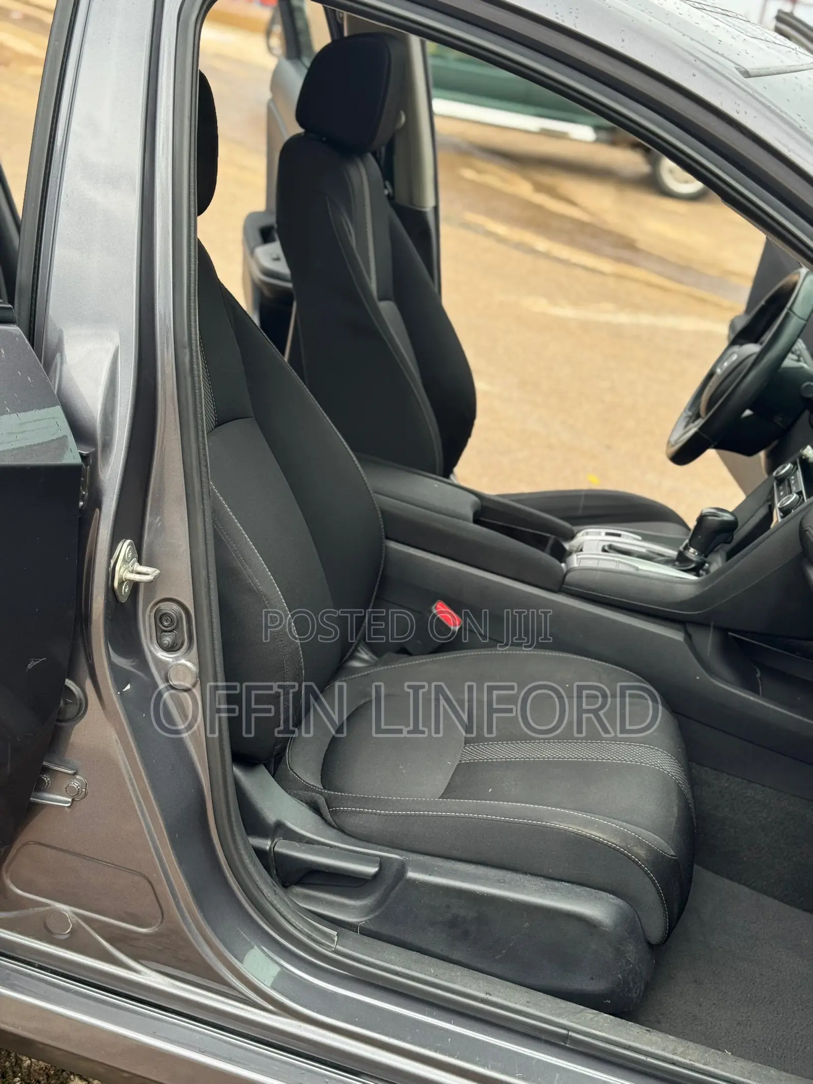 Honda Civic LX Sedan 2019 Gray