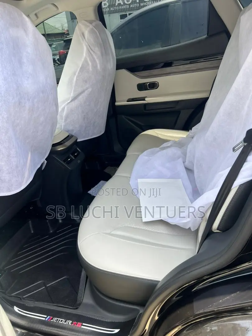 Jetour Dashing 1.6 Petrol FWD 2023 Black