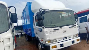 Hyundai 5ton Container