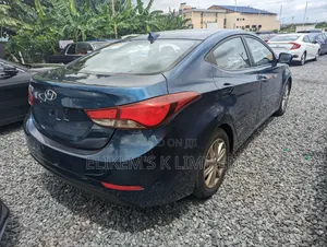 Hyundai Elantra Value Edition Sedan FWD (1.8L 4cyl 6A) 2016 Blue