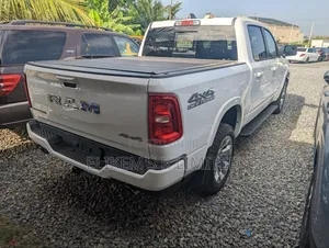 RAM 1500 2025 White