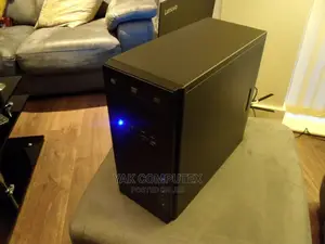 Desktop Computer Gigabyte GB-BACE-3010 8GB Intel Core I5 HDD 1T