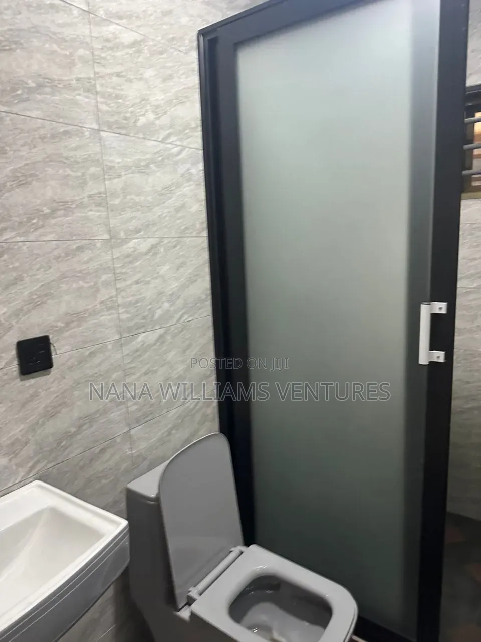 2bdrm Apartment in North Legon for rent