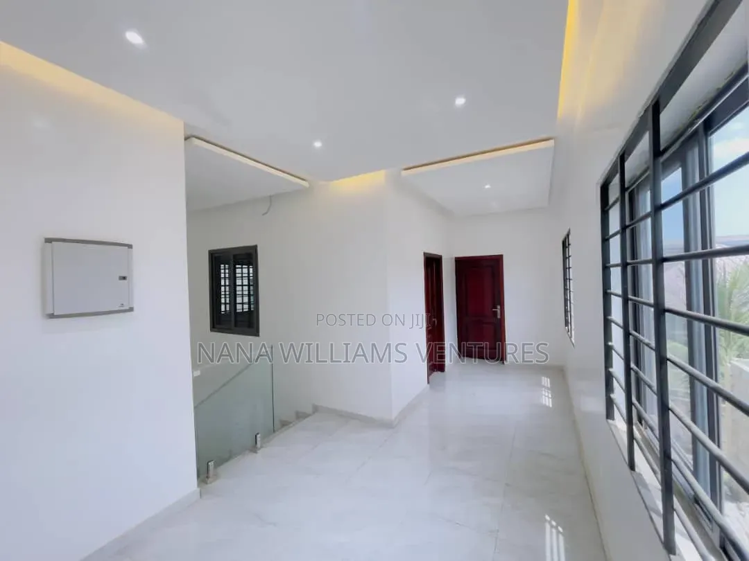 2bdrm Apartment in North Legon for rent