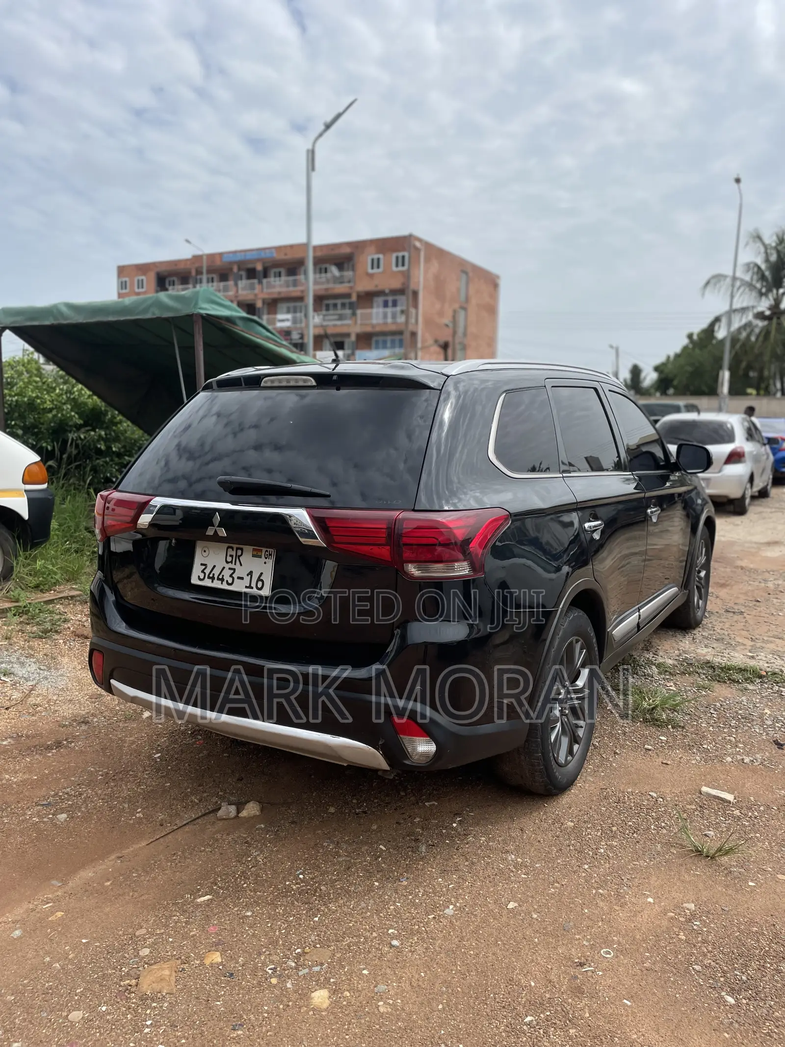 Mitsubishi Outlander 2016 Black