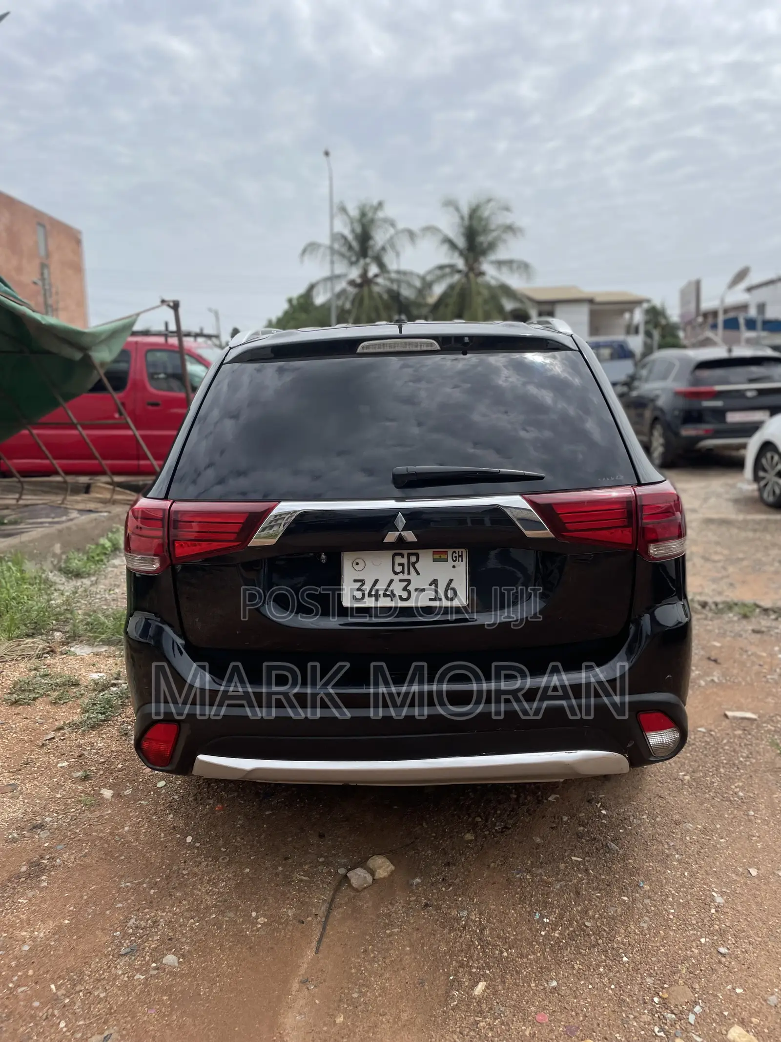 Mitsubishi Outlander 2016 Black