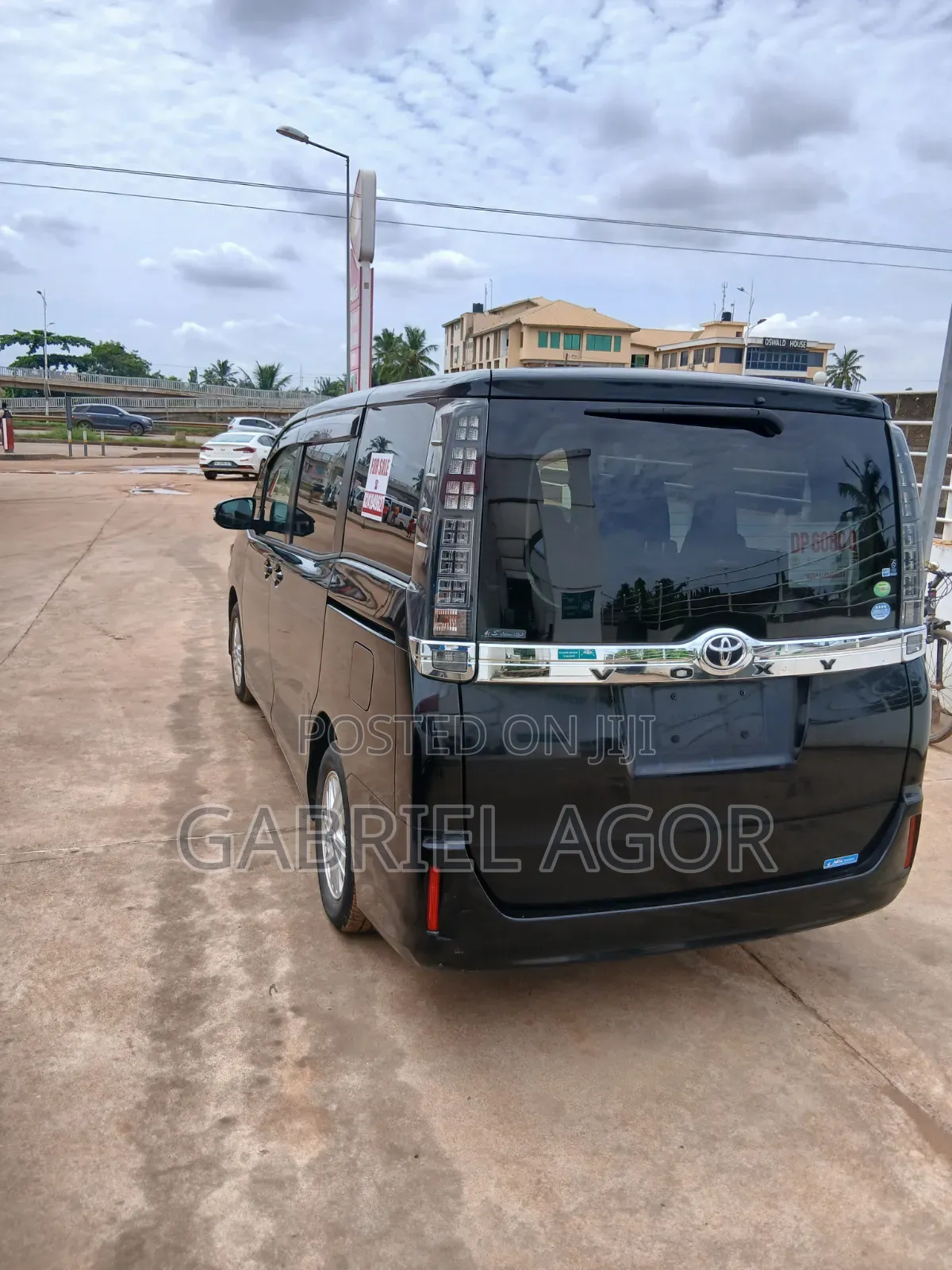 Toyota Voxy SV Premium 2014 Black
