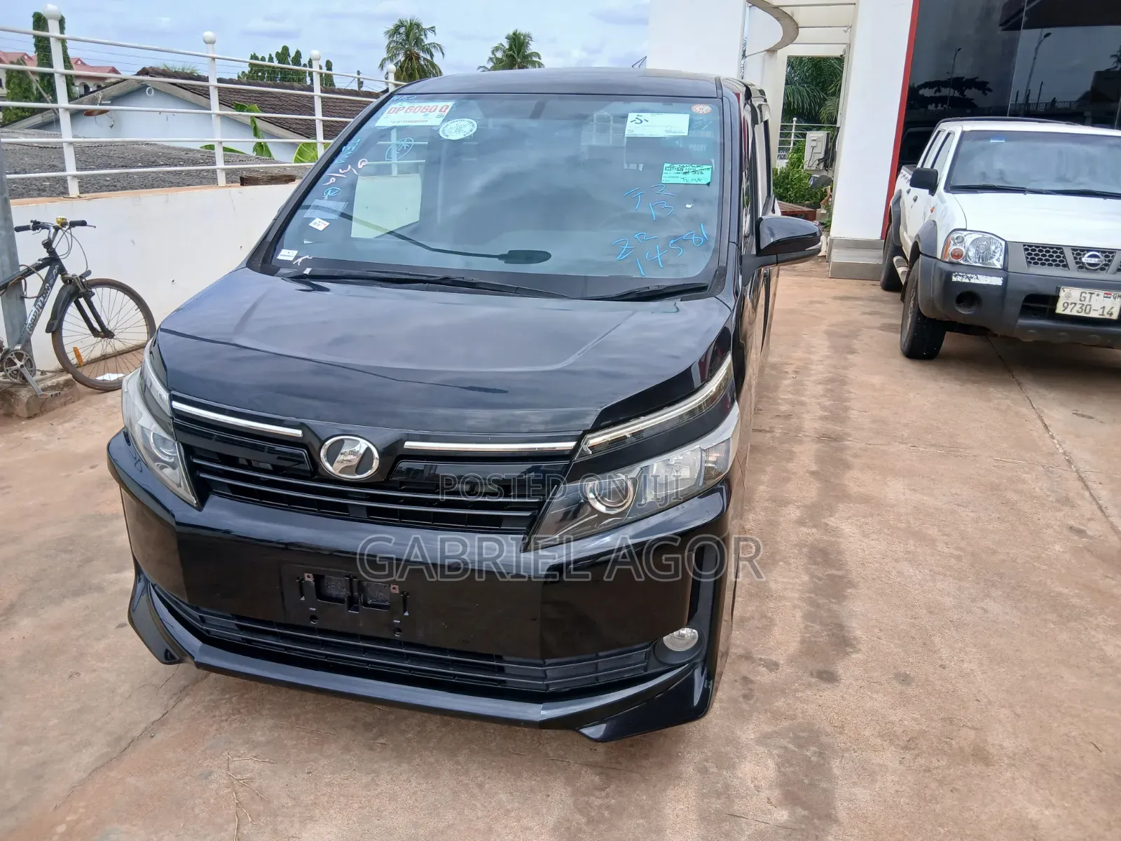 Toyota Voxy SV Premium 2014 Black