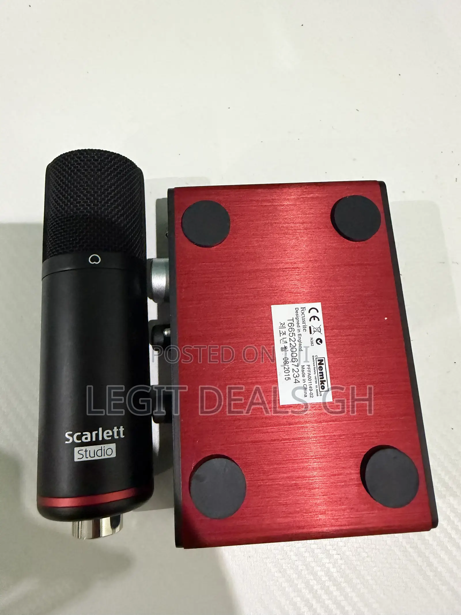 Focusrite Microphone and Sound Card Combo
