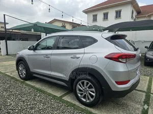 Hyundai Tucson Limited AWD 2018 Gray