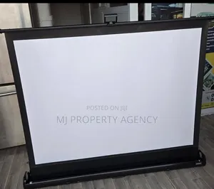 Retractable Screen Projector
