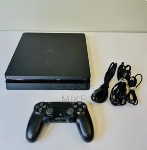 Playstation 4 Slim(Used)