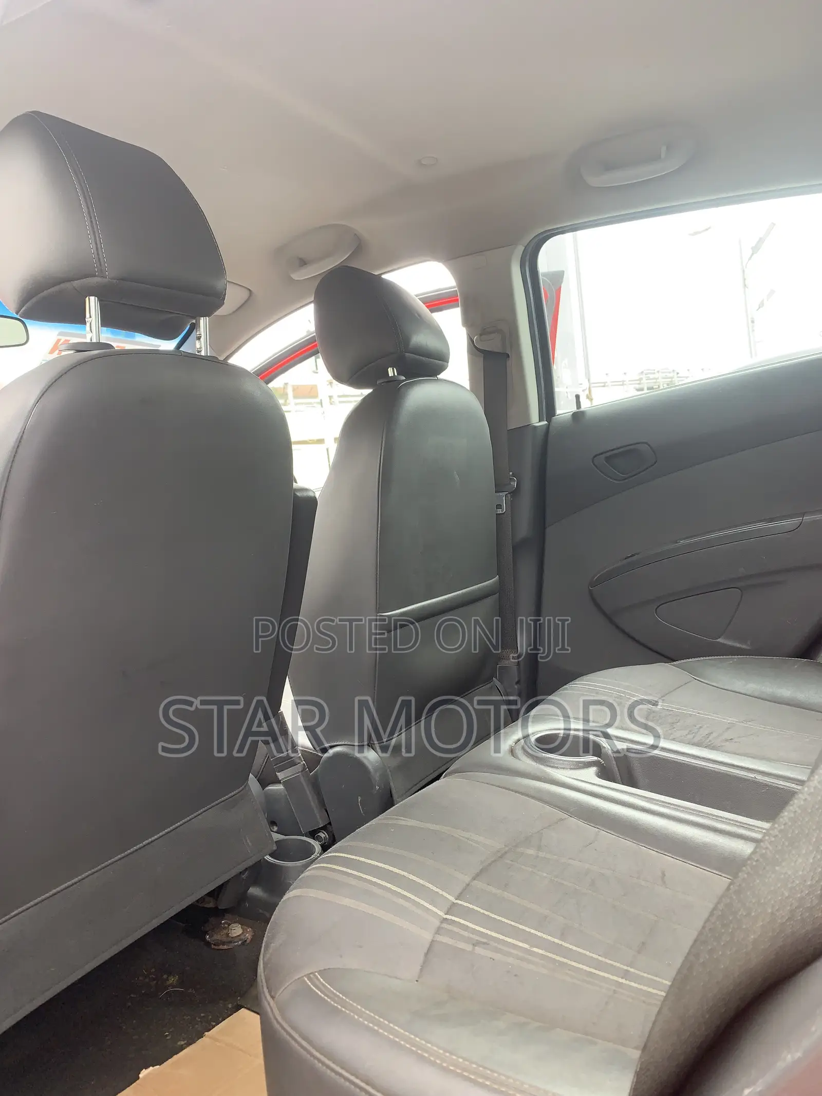 Chevrolet Spark 2016 Red
