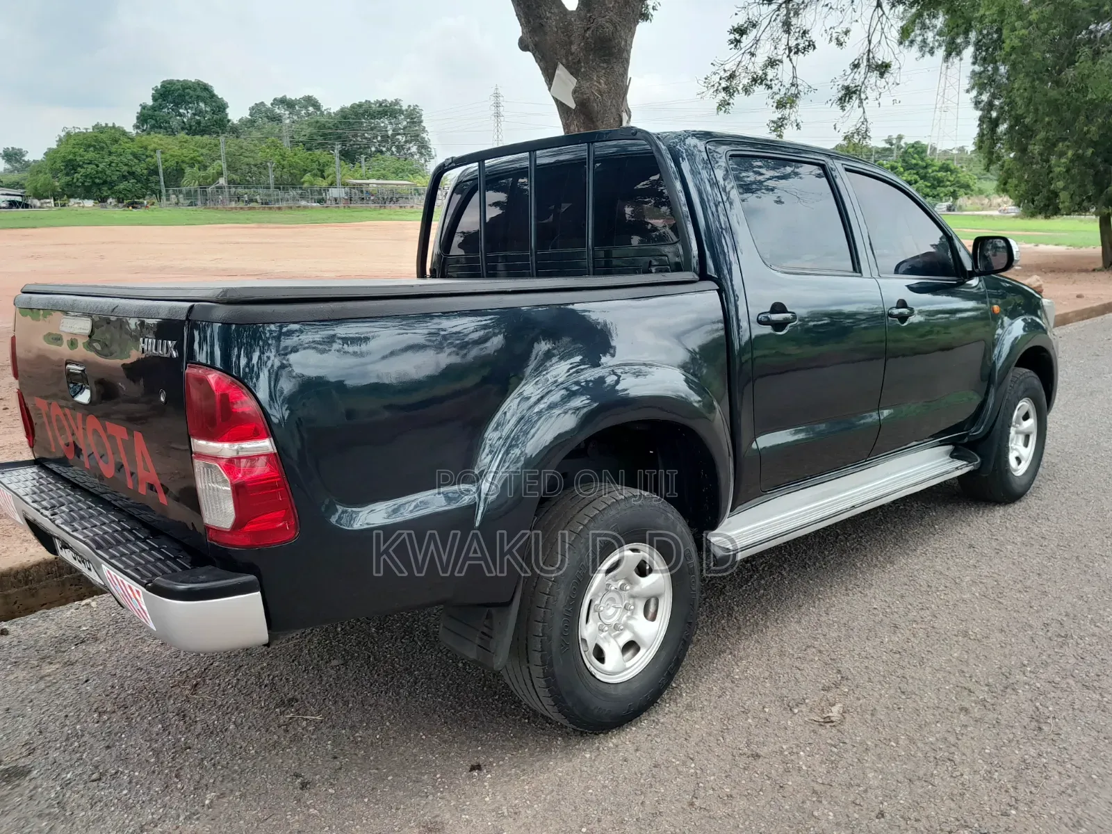 Toyota Hilux 2013 Green