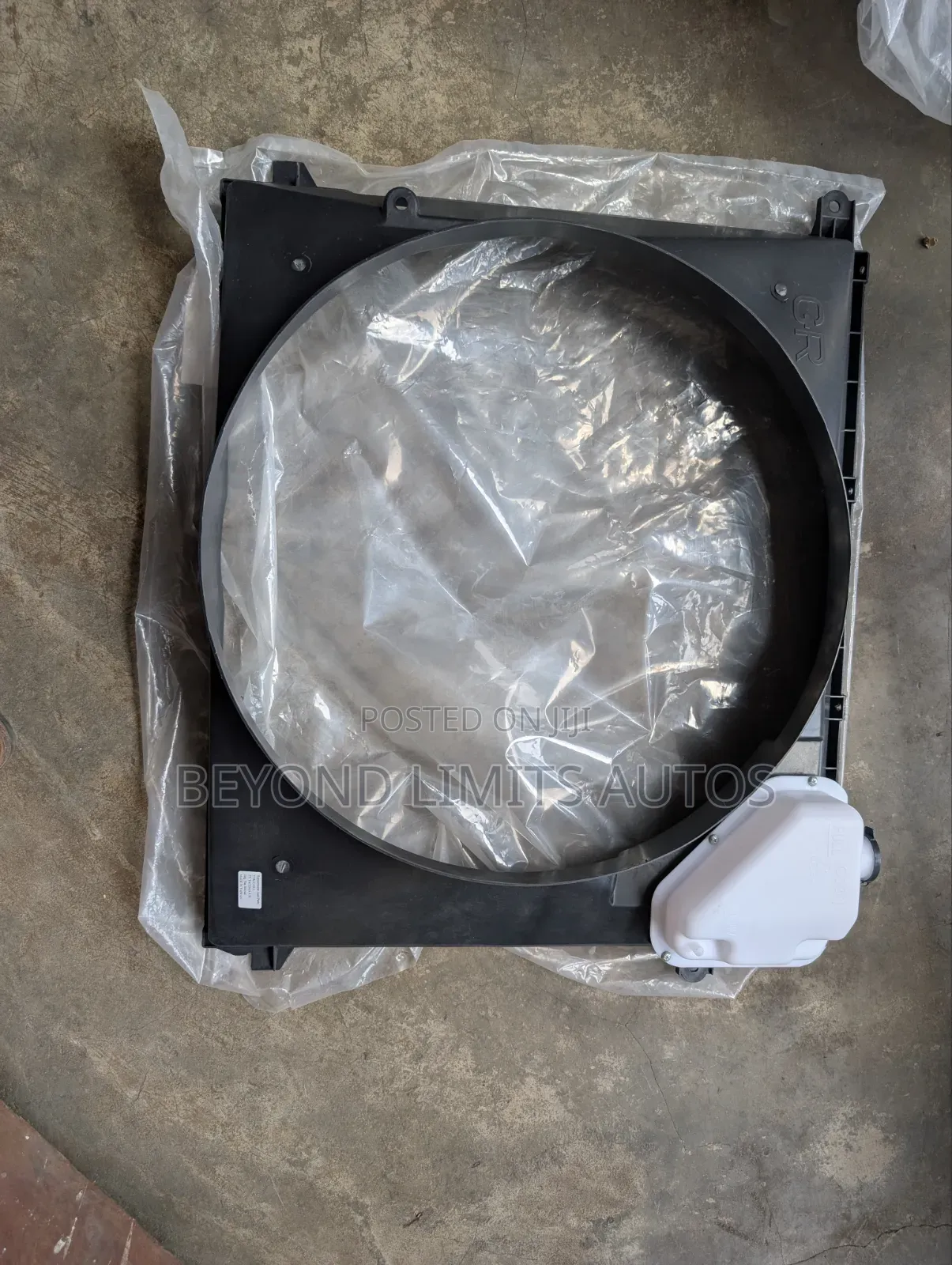 Toyota Tacoma 2016,2017,2018,2019,2020,2021,2022 Fan Case / Fan Guard