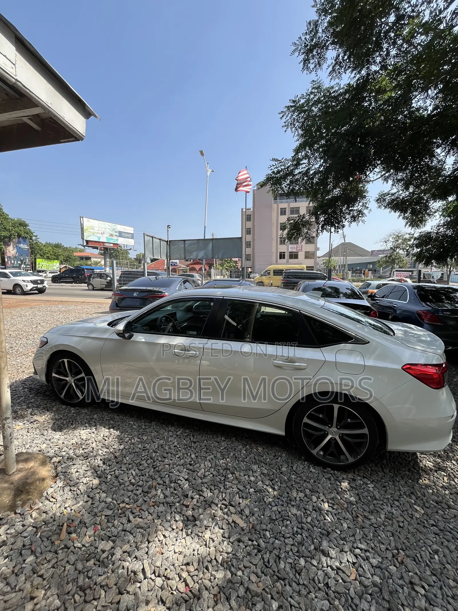 Honda Civic 2024 White