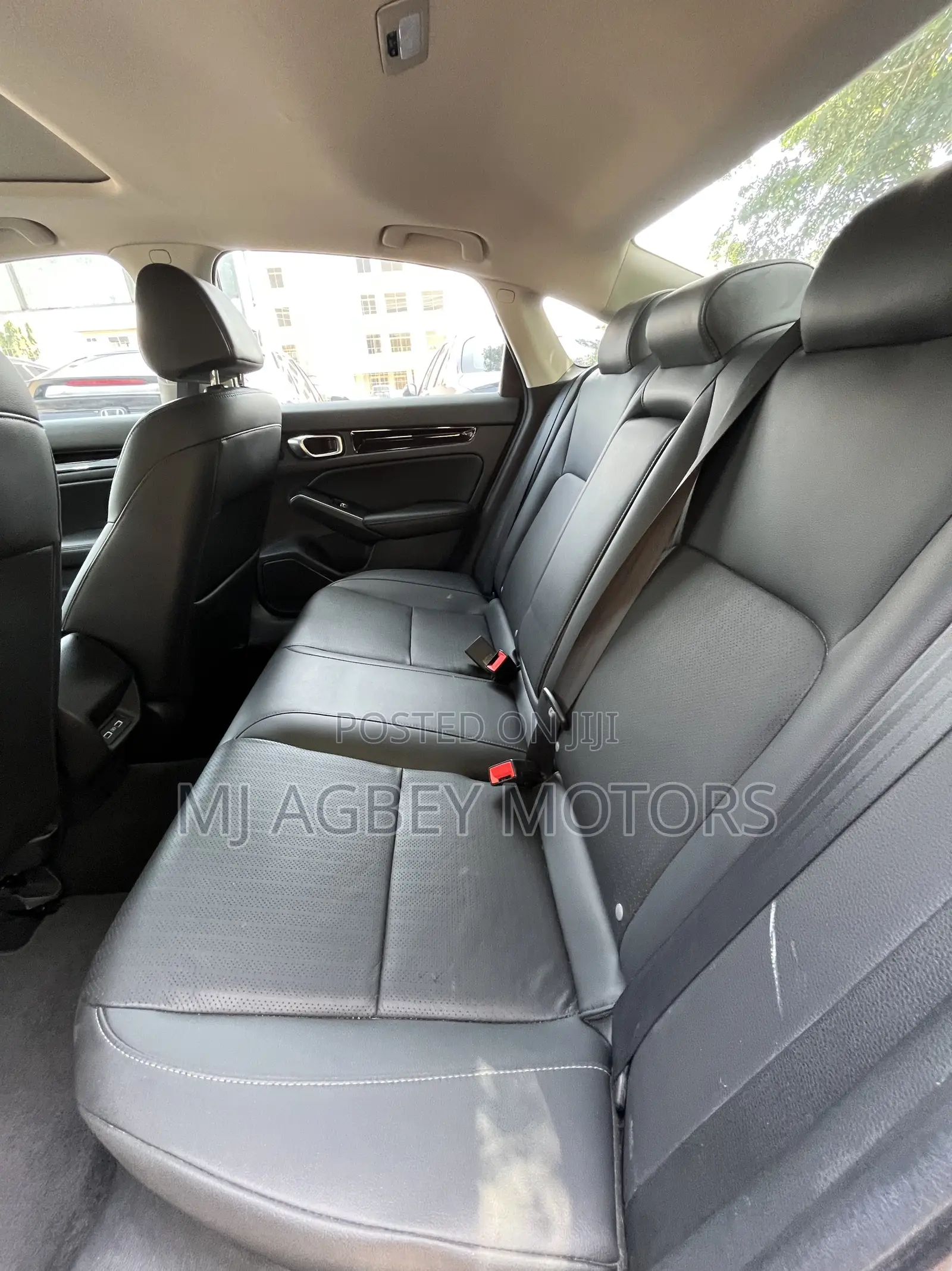 Honda Civic 2024 White
