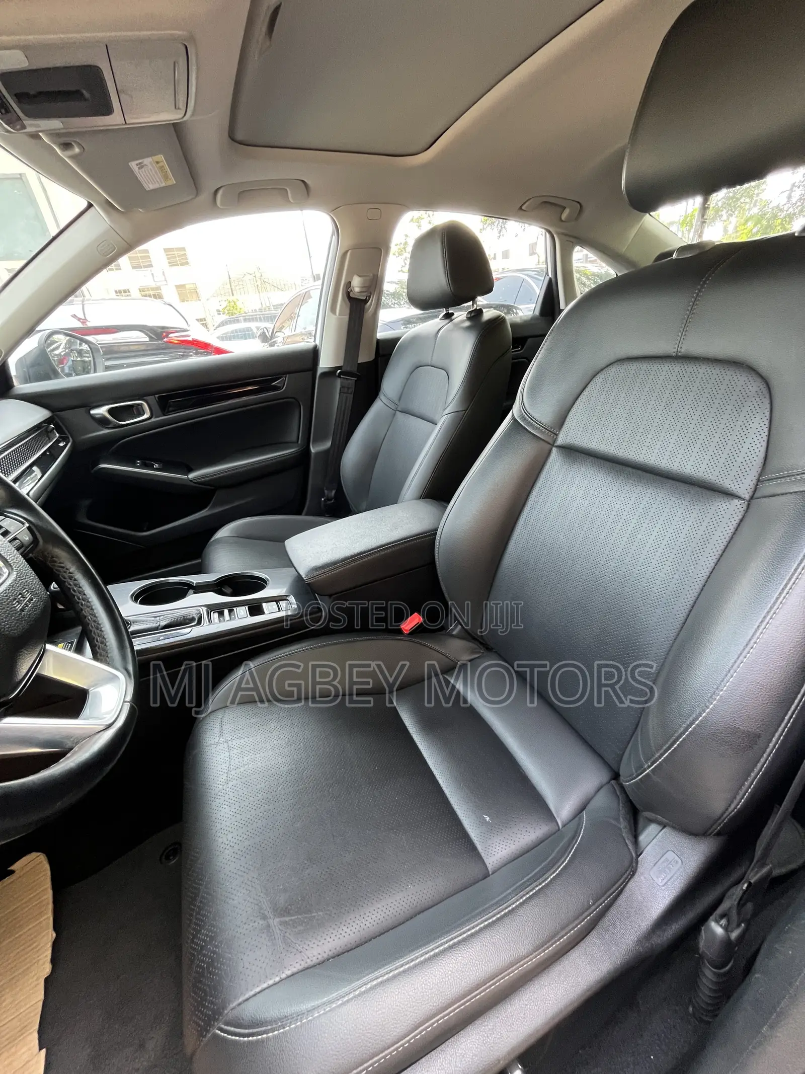 Honda Civic 2024 White