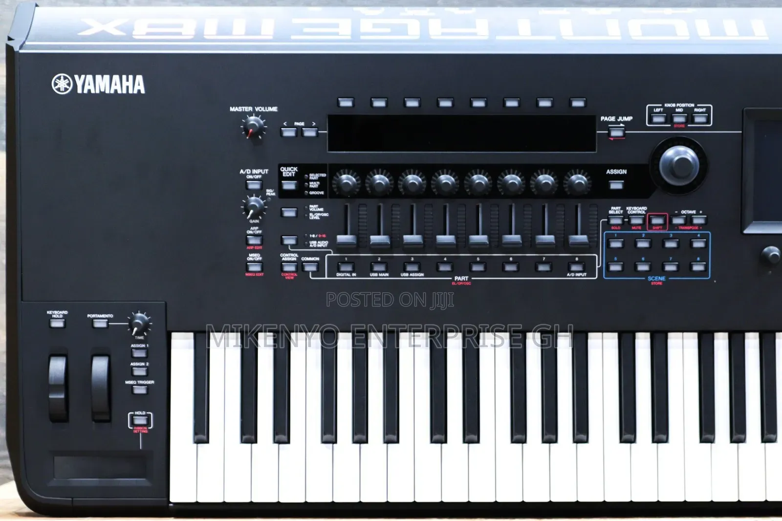 Yamaha Montage M8x 88-Key Synthesizer With Stand