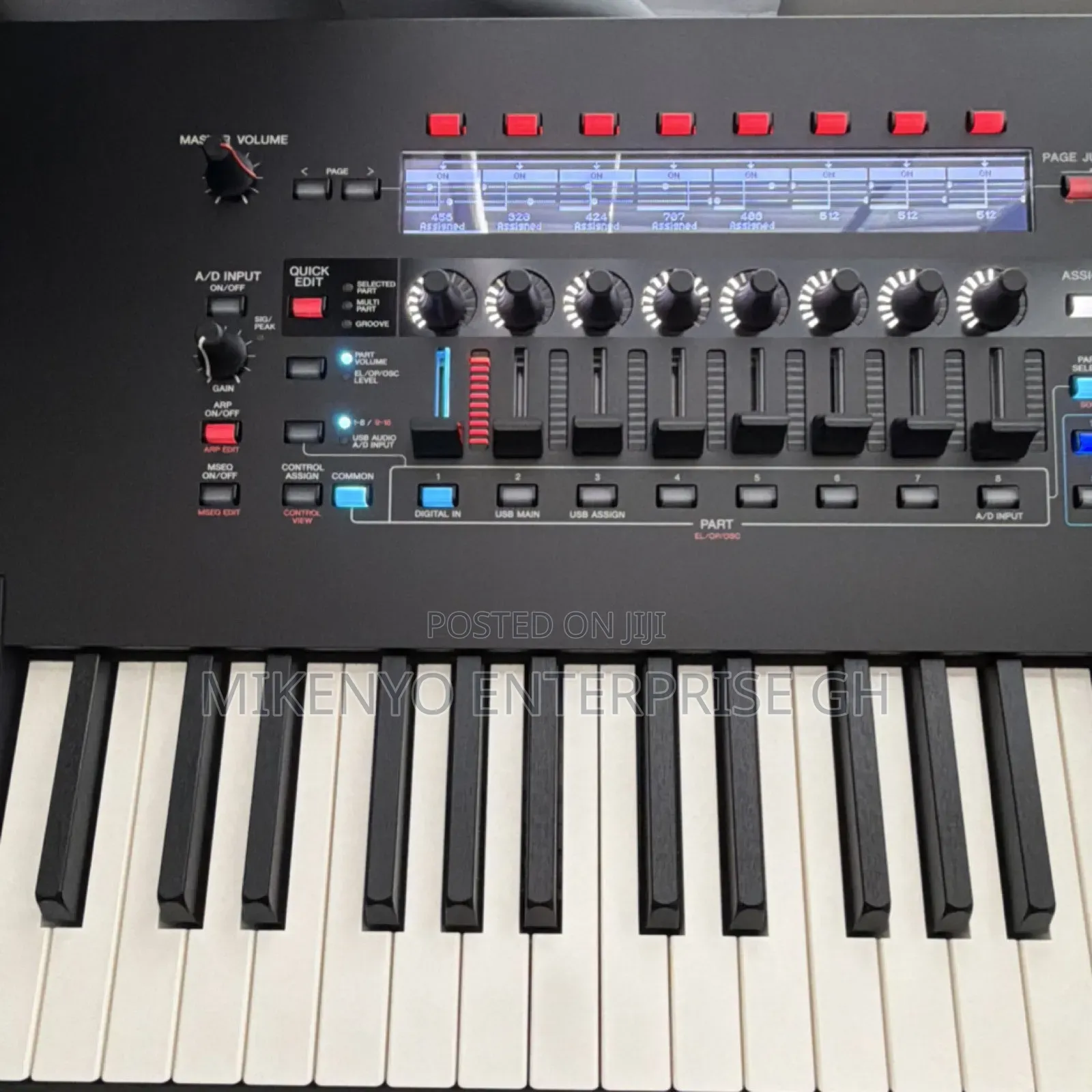 Yamaha Montage M8x 88-Key Synthesizer With Stand