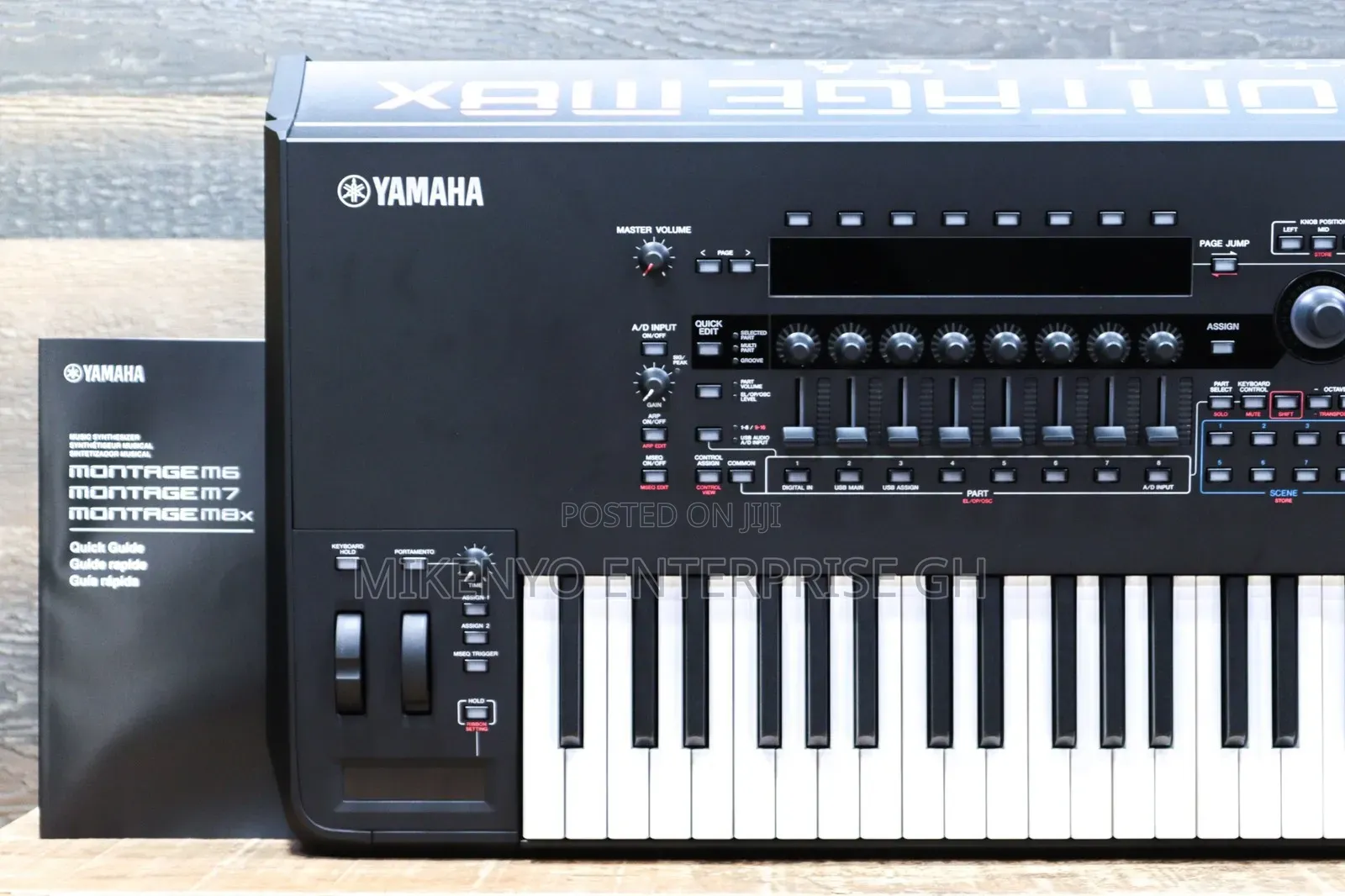 Yamaha Montage M8x 88-Key Synthesizer With Stand