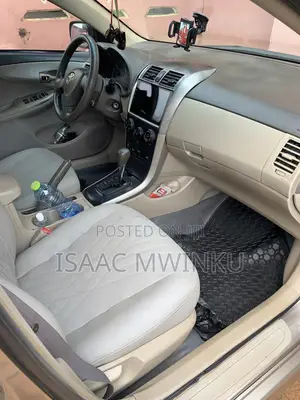 Toyota Corolla 1.8 Advanced 2009 Silver