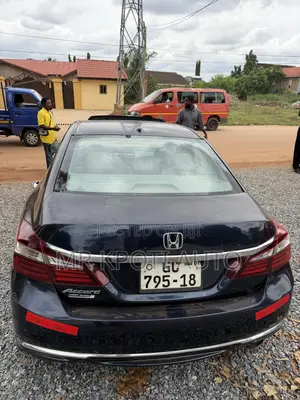 Honda Accord 2018 Blue