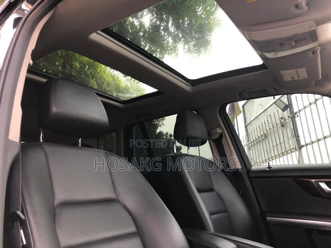 Mercedes-Benz GLK-Class 350 SUV 2013 Black