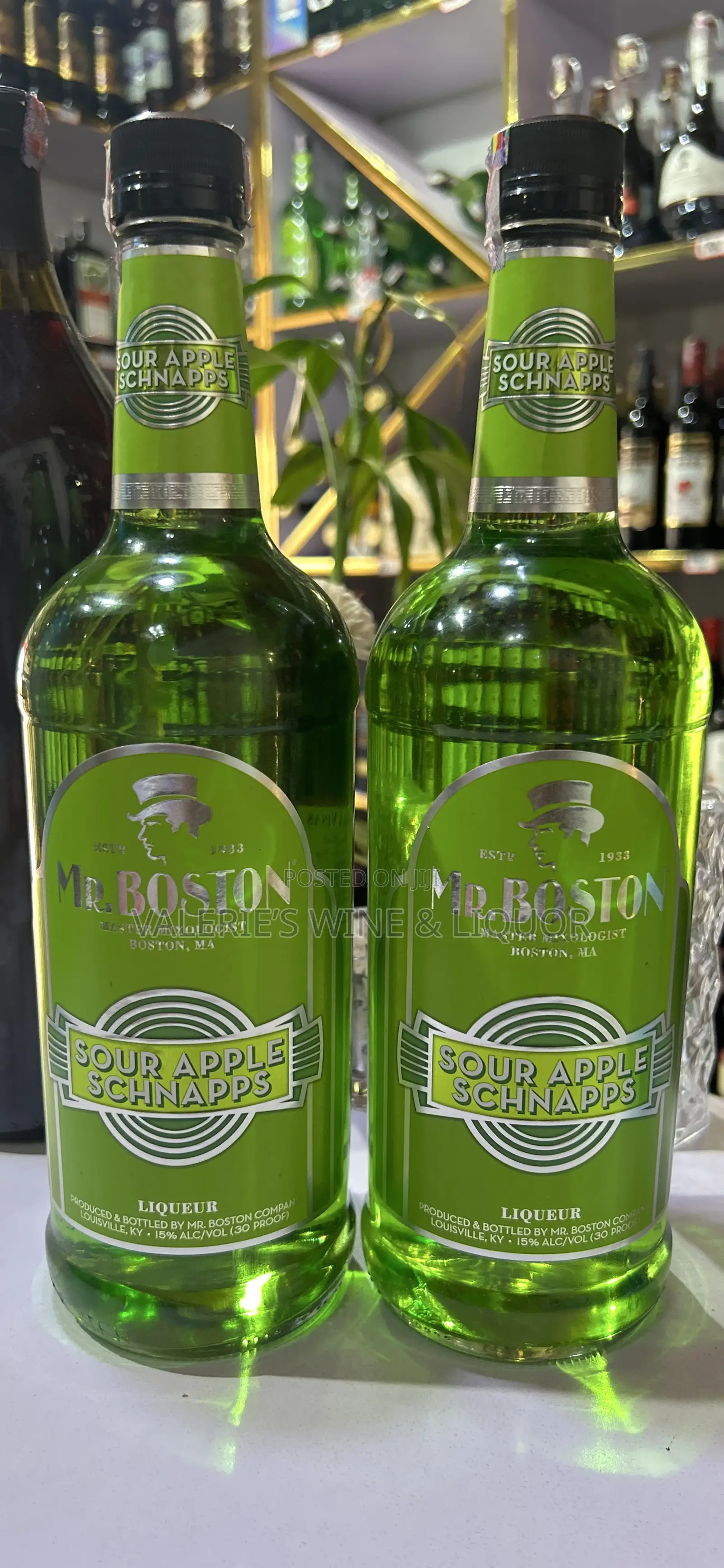 Mr. Boston Sour Apple Schnapps ,
