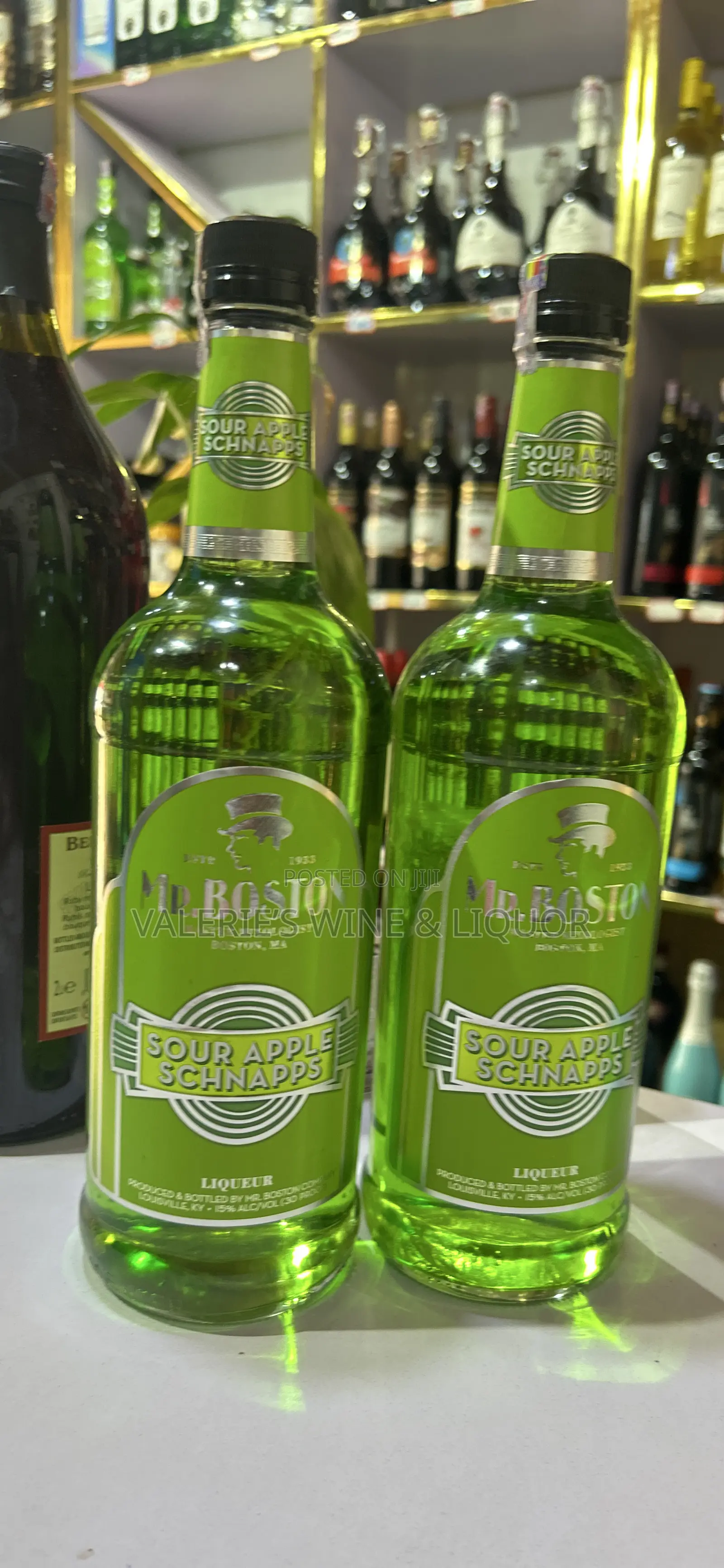 Mr. Boston Sour Apple Schnapps ,