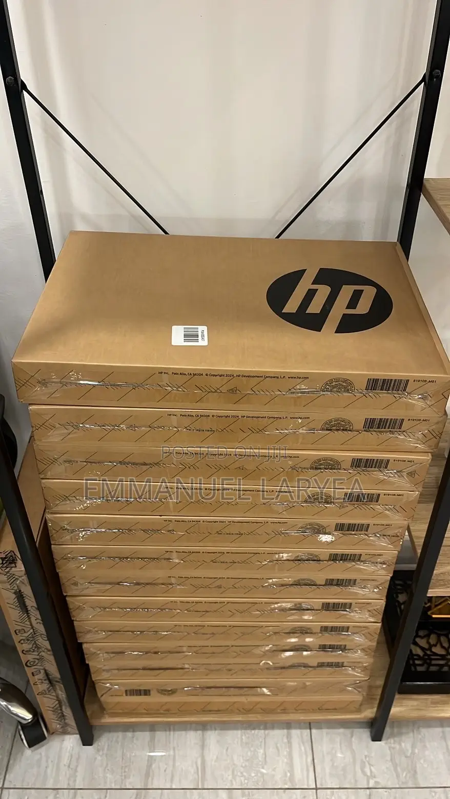 New Laptop HP 17-3000 4GB Intel SSD 128GB