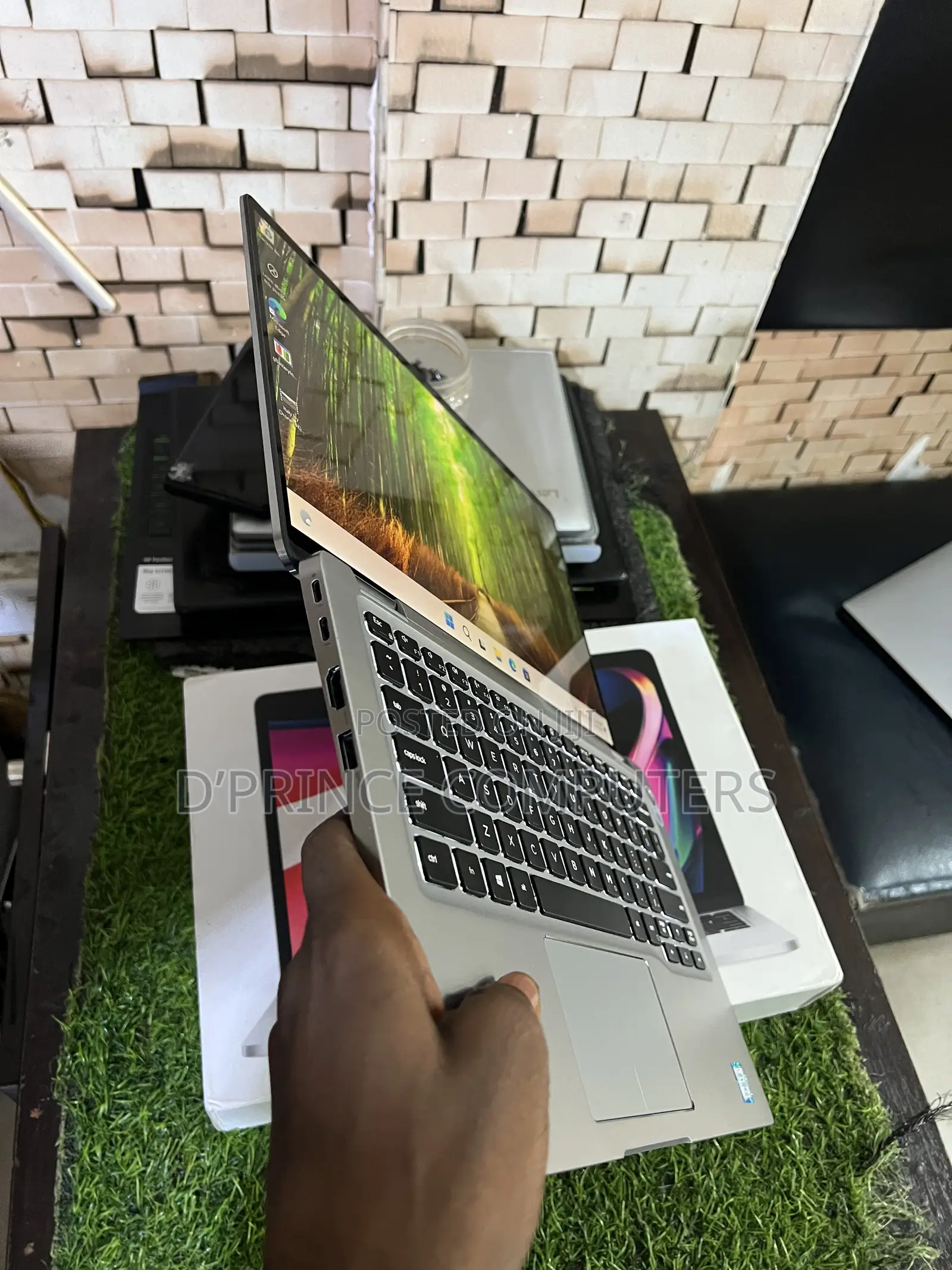 Laptop Dell Latitude 7400 8GB Intel Core i5 SSD 256GB