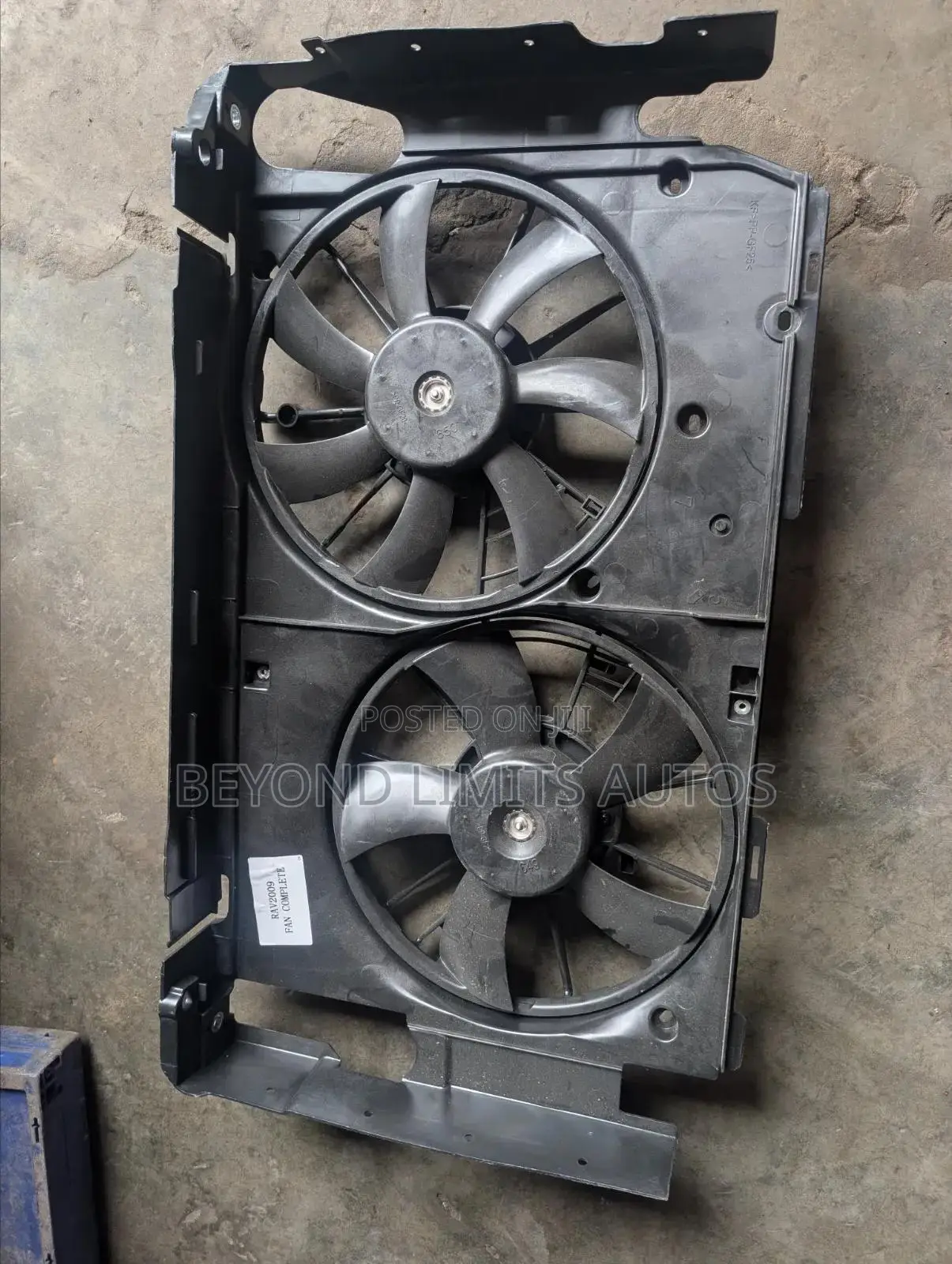 Toyota Rav4 2013,2014,2015,2016,2017,2018 Radiator Fan