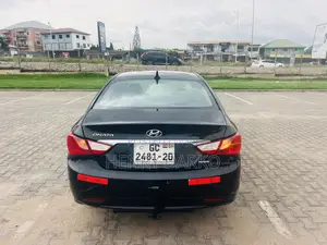 Hyundai Sonata 2013 Black