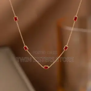 Ladies Necklace