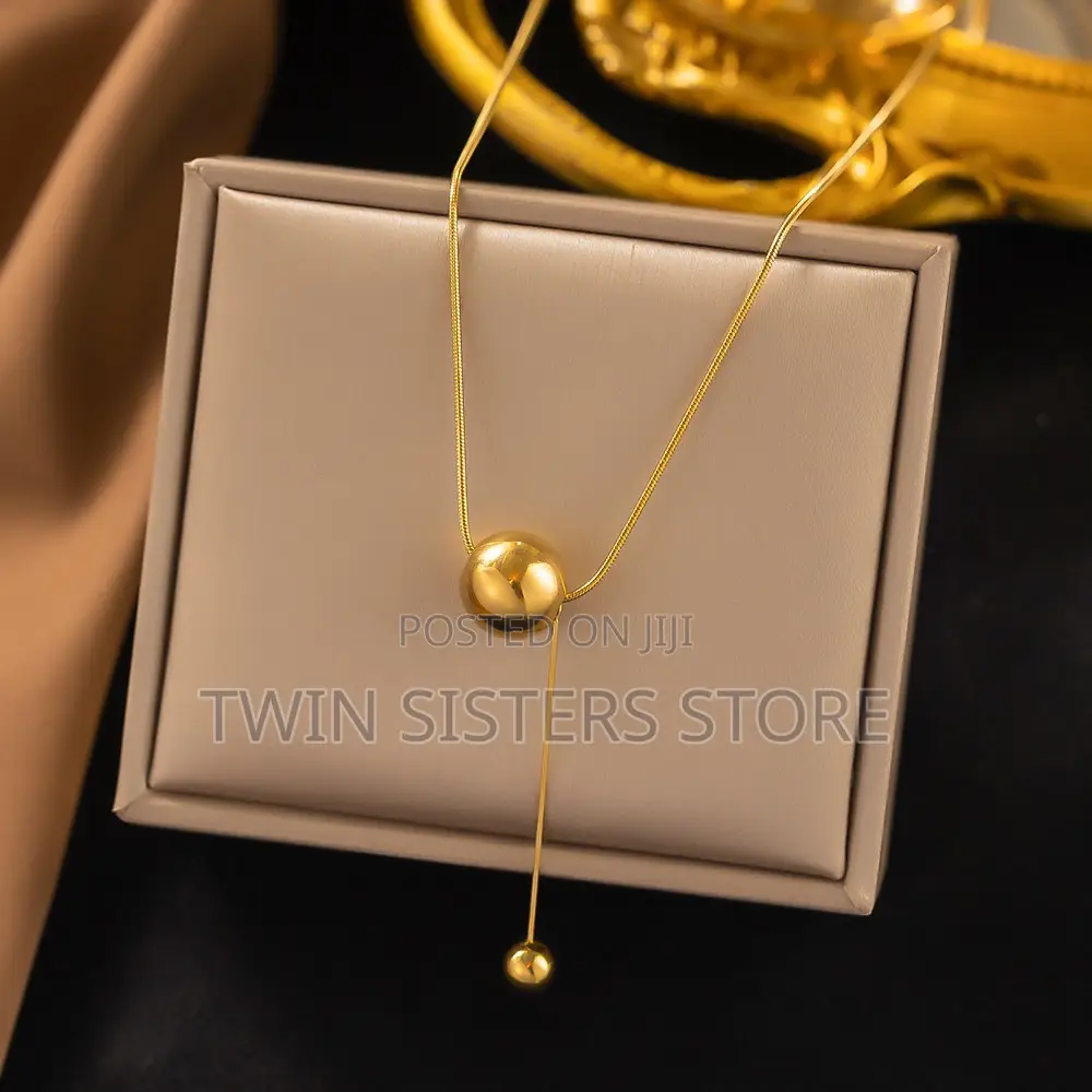 Ladies Necklace