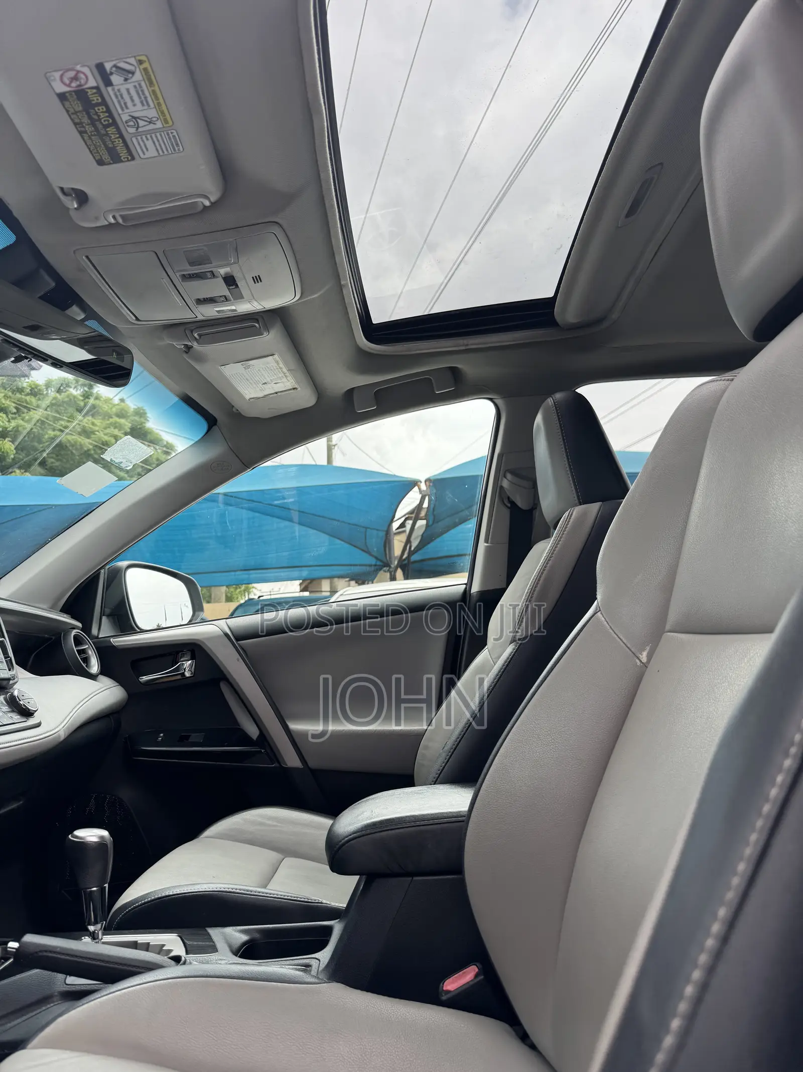Toyota RAV4 Limited 4dr SUV (2.5L 4cyl 6A) 2018 Black