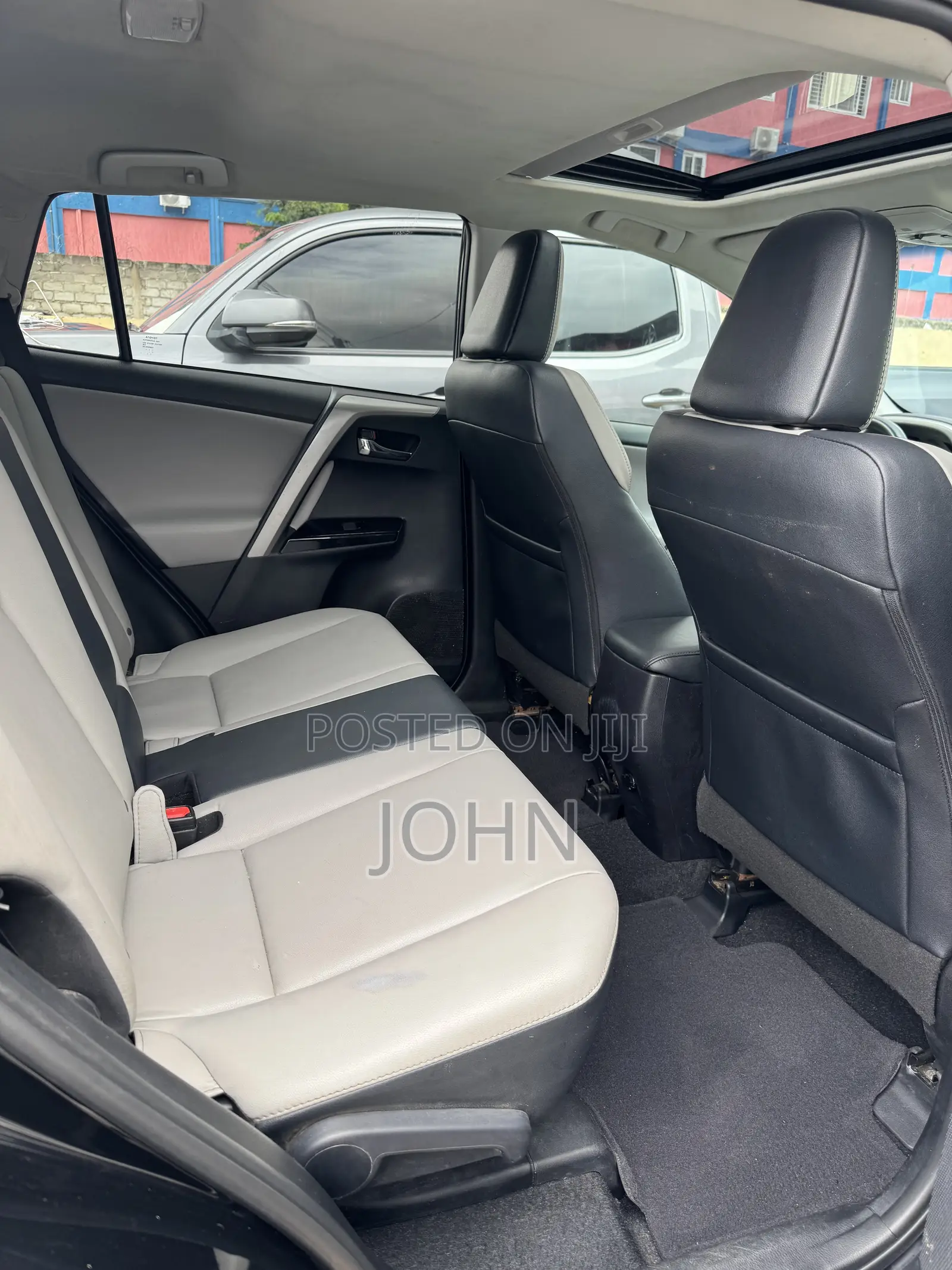 Toyota RAV4 Limited 4dr SUV (2.5L 4cyl 6A) 2018 Black