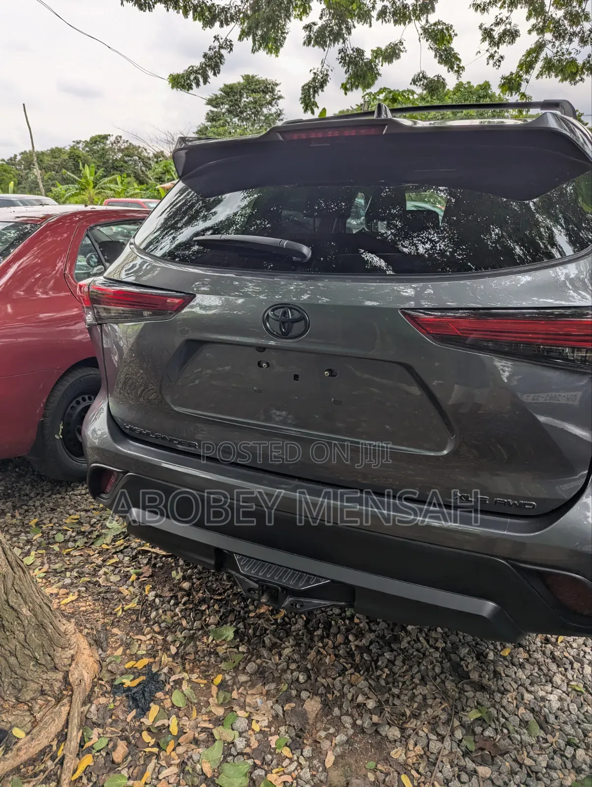 Toyota Highlander XLE 2022 Gray