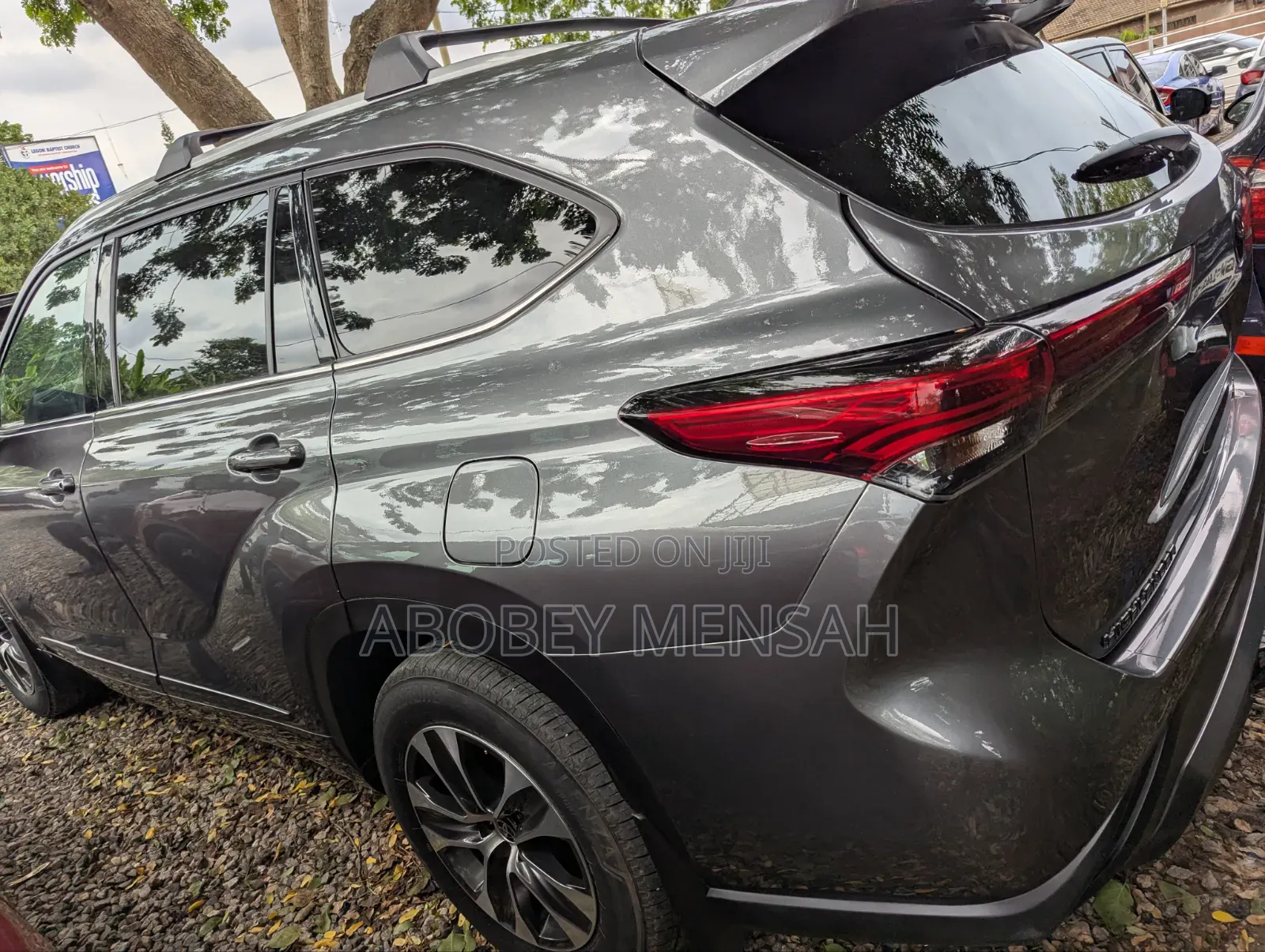 Toyota Highlander XLE 2022 Gray