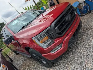Ford F-150 XLT 2021 Red