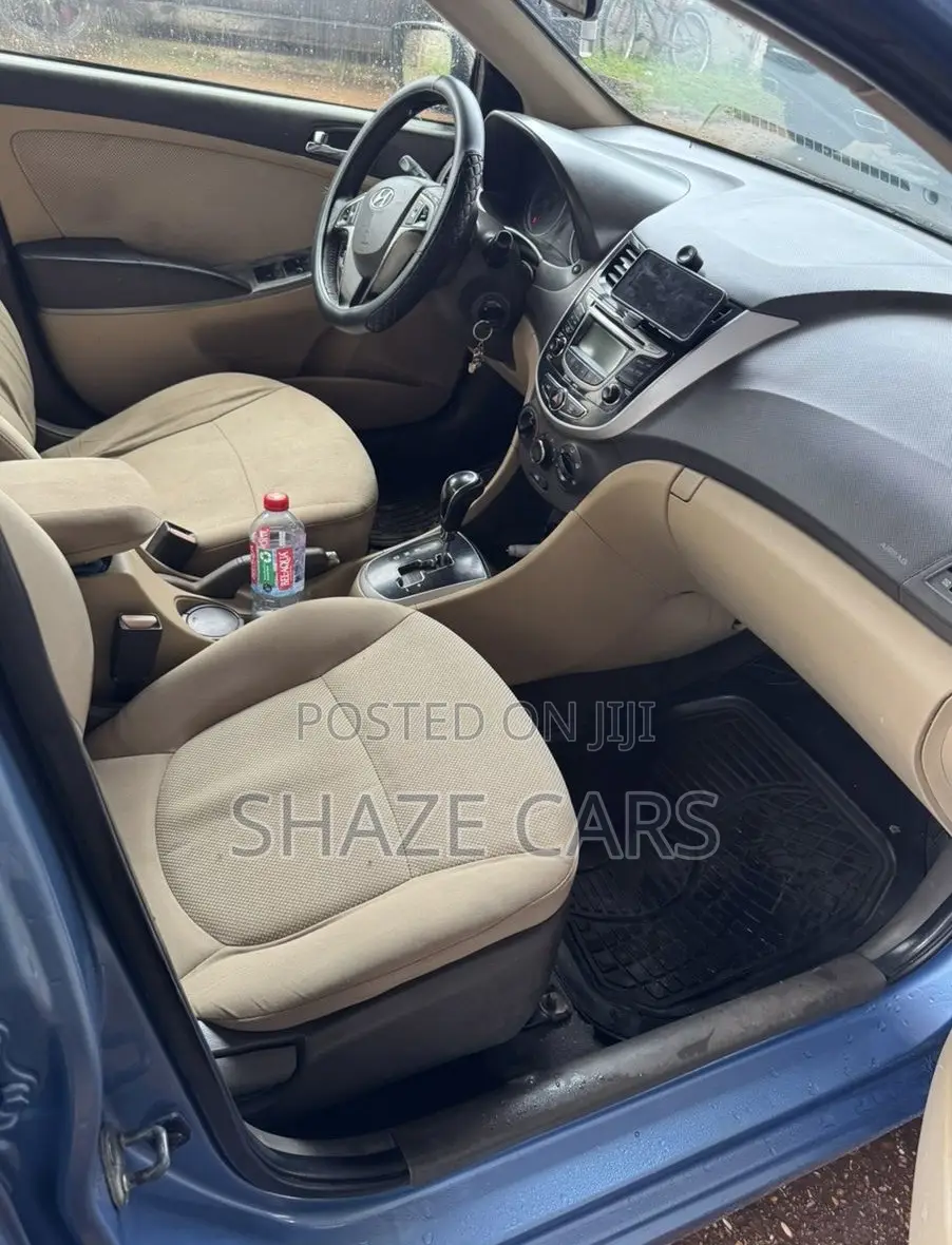 Hyundai Accent Blue 2010 Blue