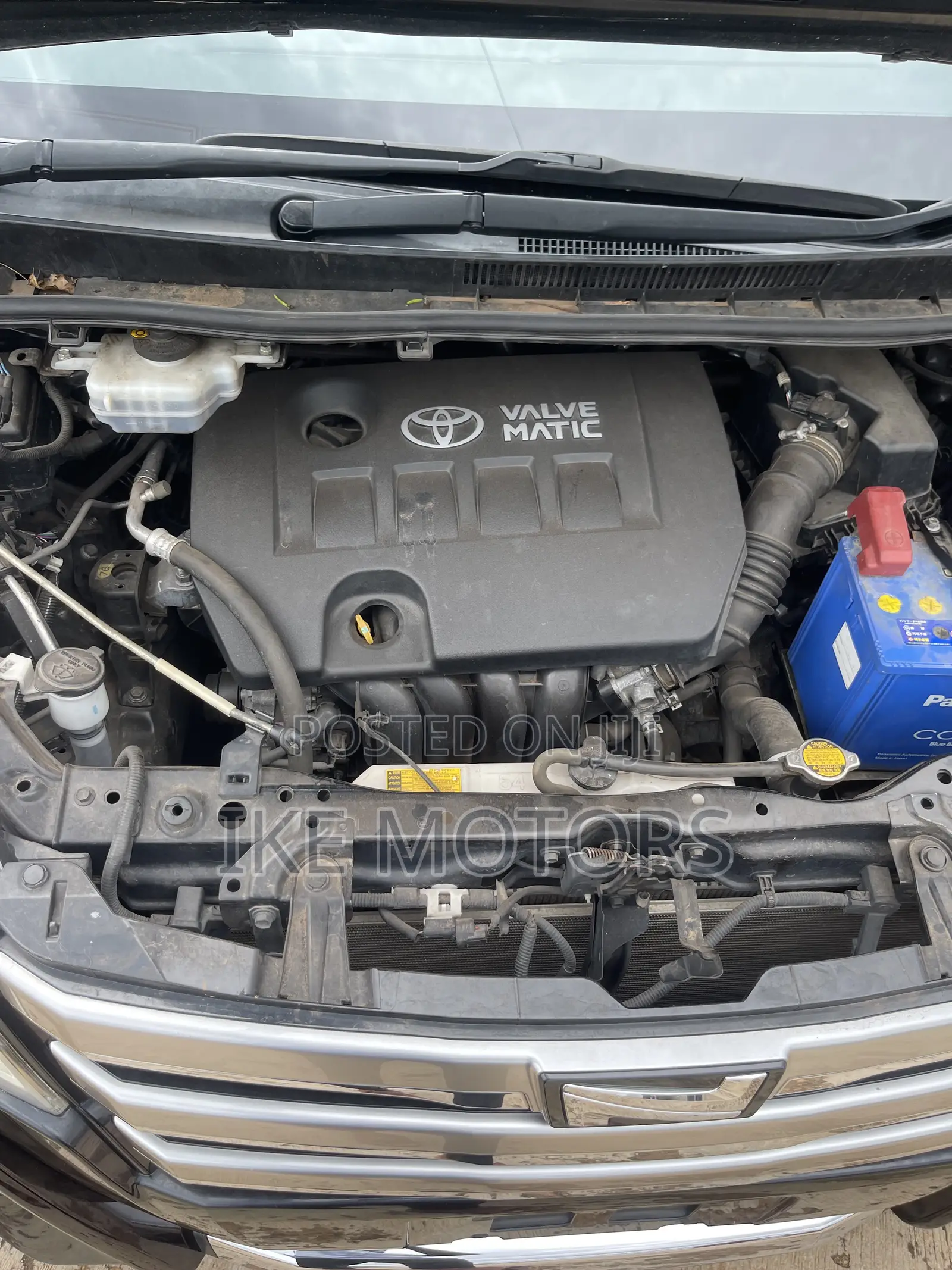 Toyota Voxy 2014 Black