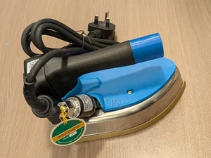 Original Britex Steam Iron for Sale. In Excellent Condition