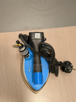 Original Britex Steam Iron for Sale. In Excellent Condition