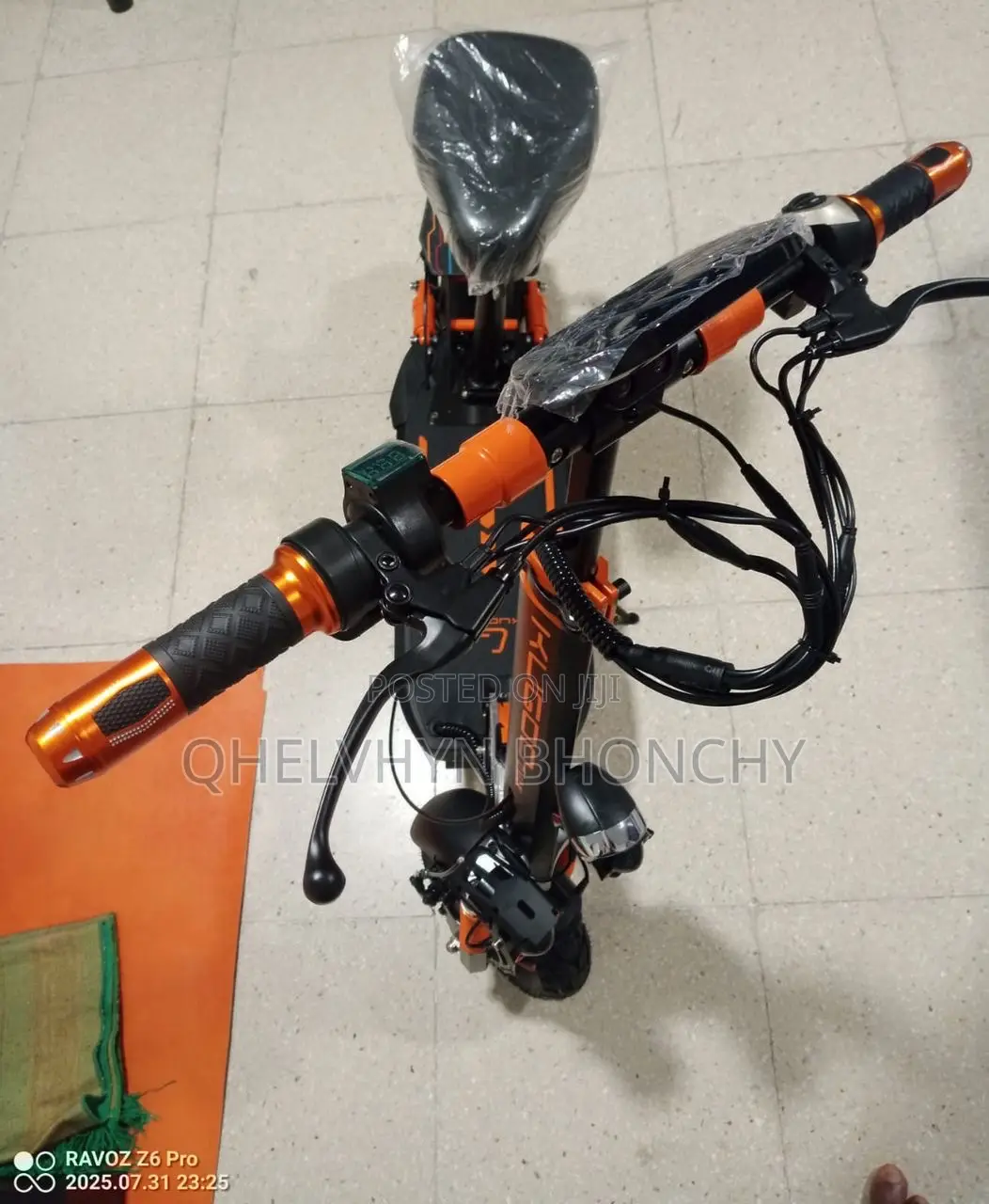 Motorcycle 2025 Orange